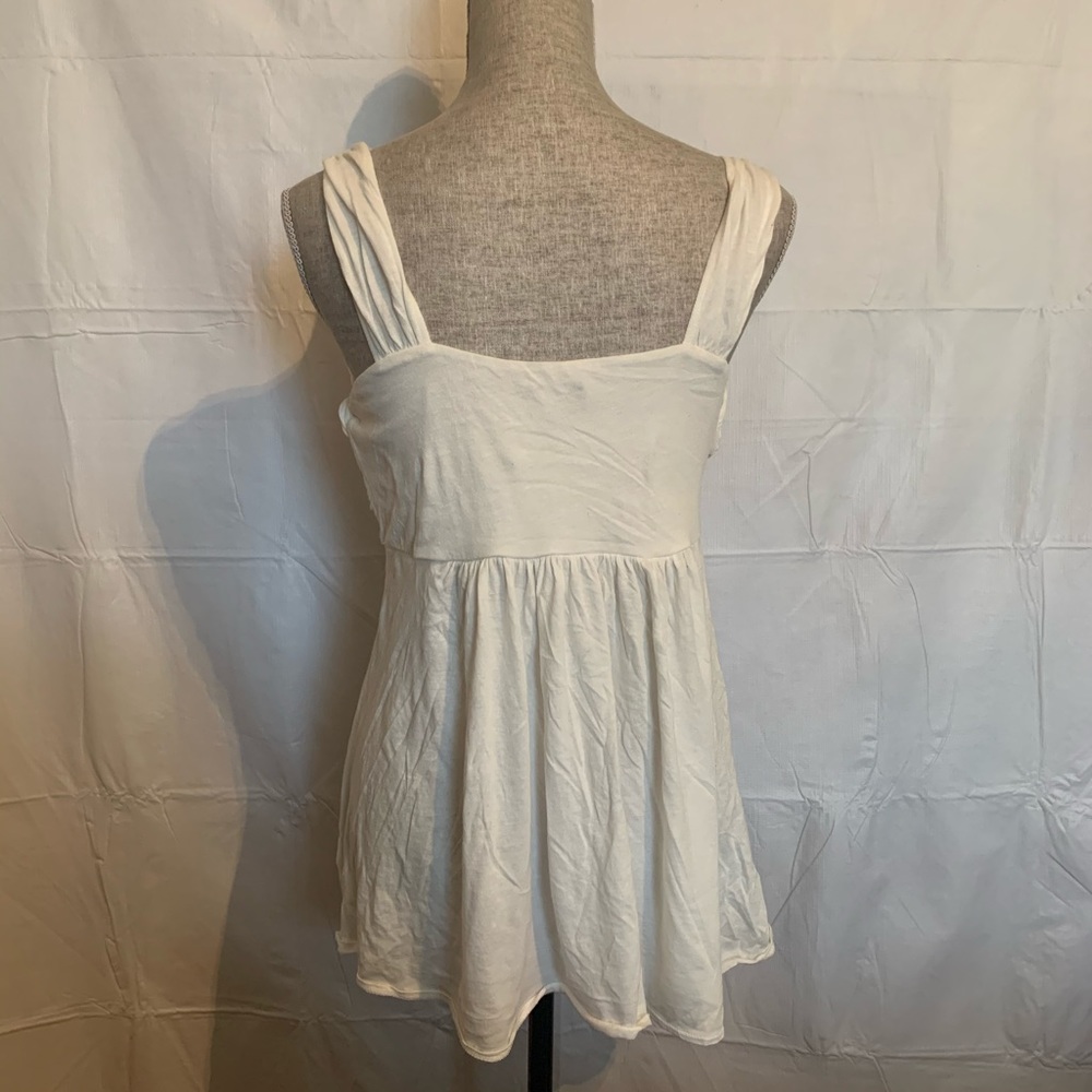 Express Top - Picture 2 of 3